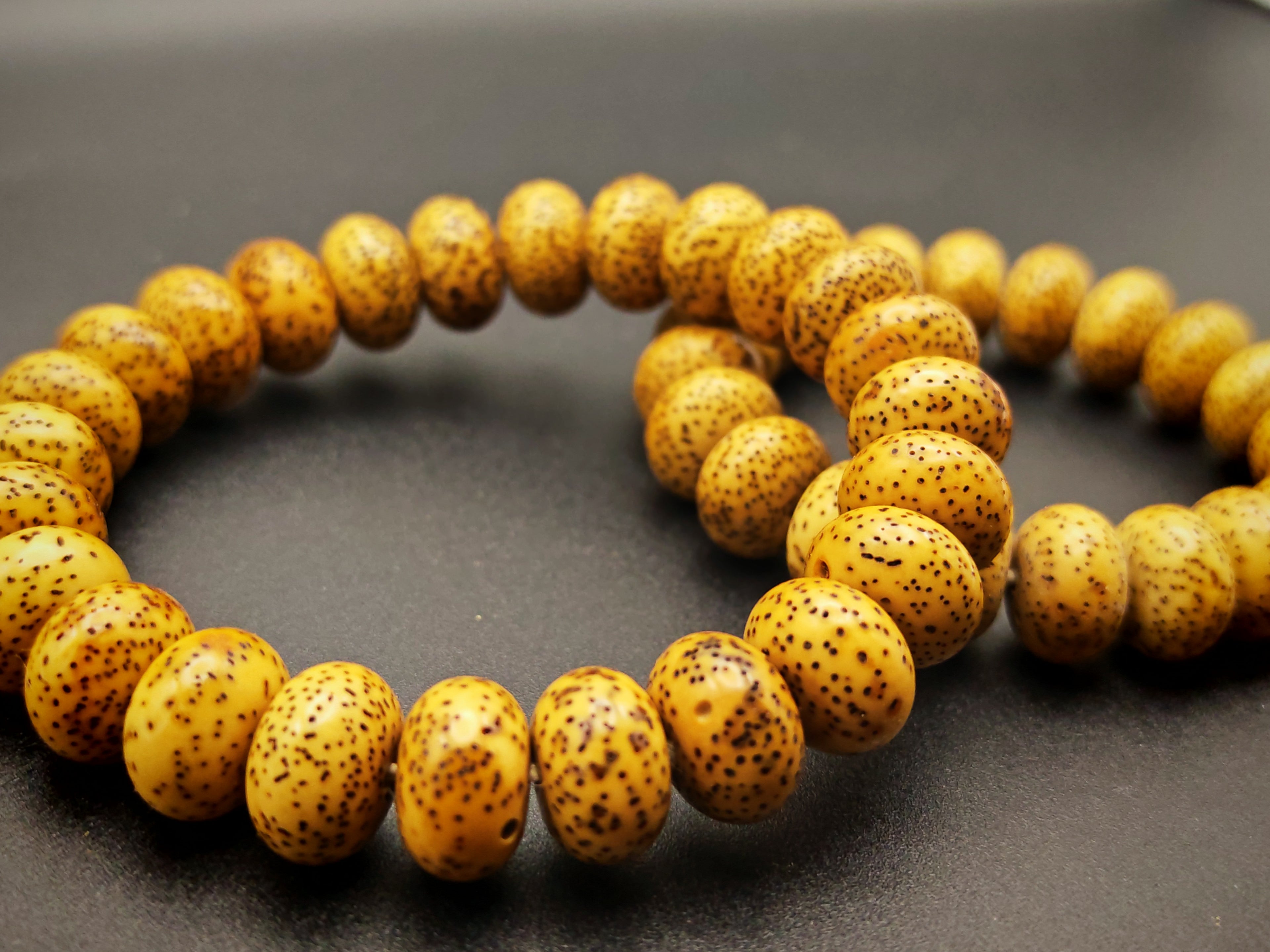 Hainan — Bodhi Seed Bracelet, Star & Moon