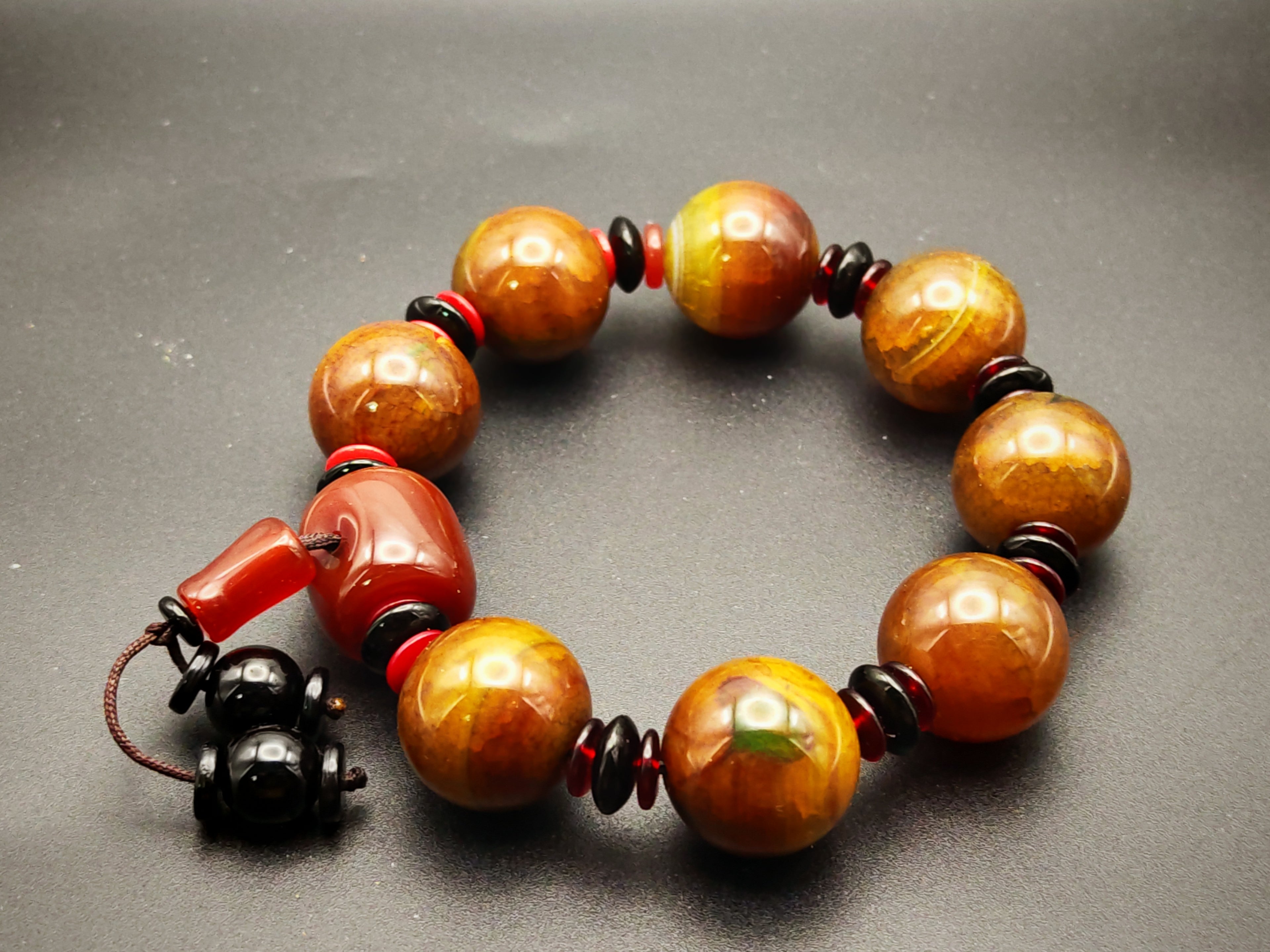Samarkand — Warring States Red Agate Bracelet