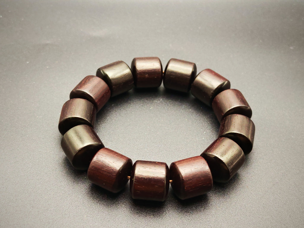 India — Pterocarpus Santalinus Bracelet, Clay Grade