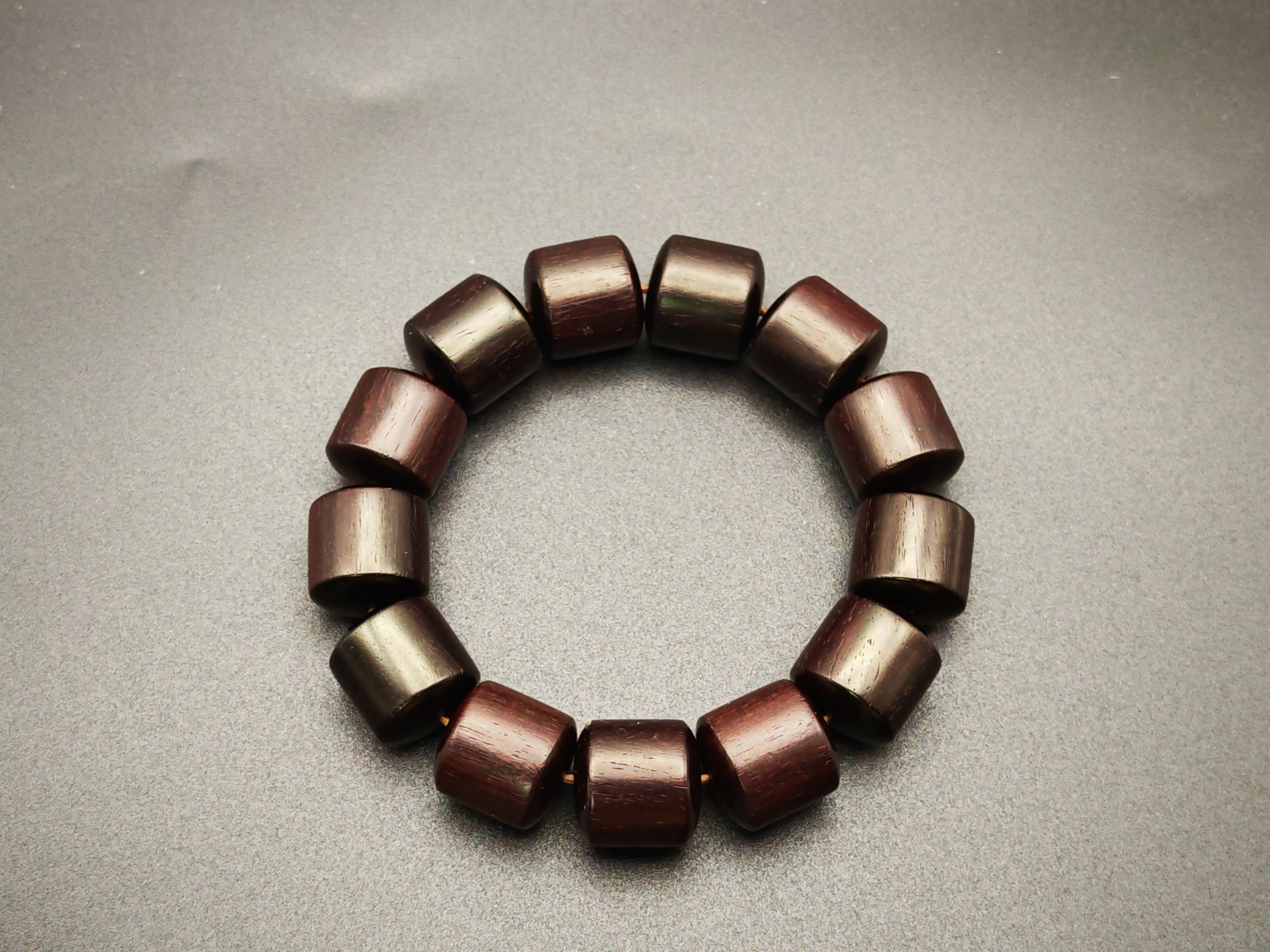 India — Pterocarpus Santalinus Bracelet, Clay Grade