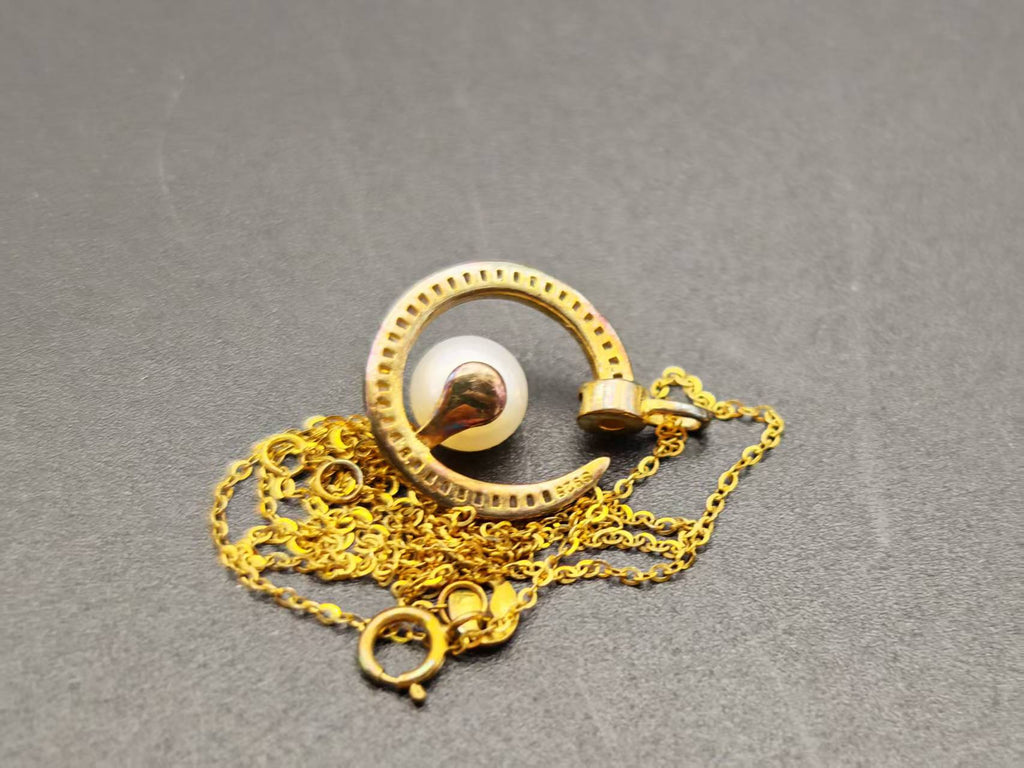 Philippines — South Sea Pearl Pendant, Natural Baroque